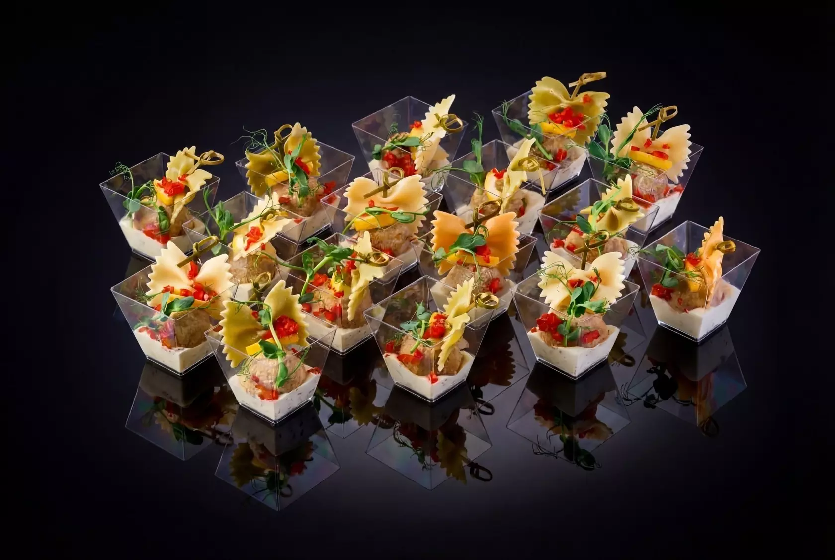 Фуршетный сет «Hungry Band», 90 шт (на 10-15 персон) - #4