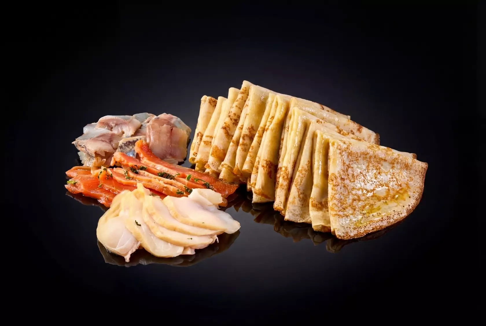 Блины с рыбным ассорти, 15 шт