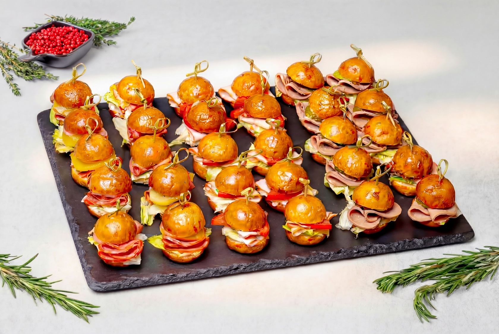 Нано бургеры с чоризо, карбонадом и говяжьим языком, 30 шт - #2