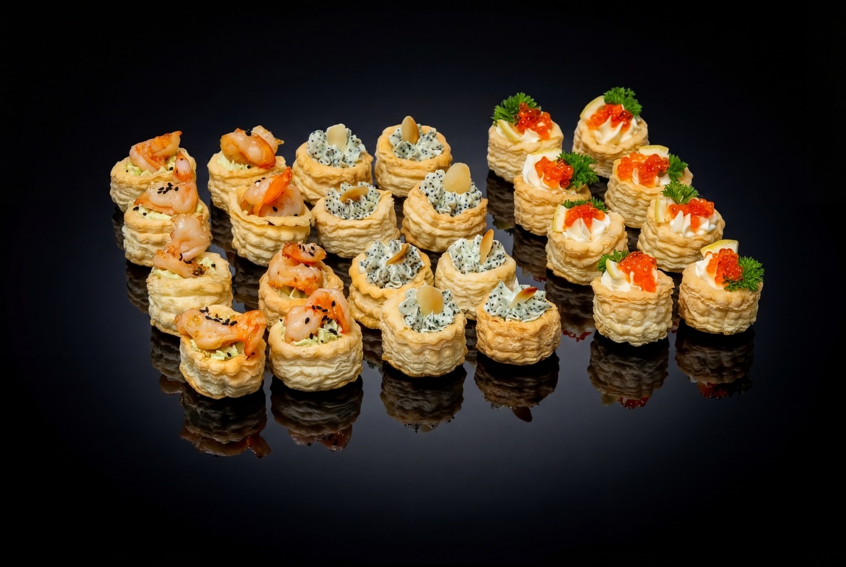 Волованы с морепродуктами, 24 шт