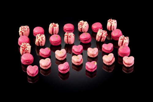Набор ассорти макаронс "Валентинки"