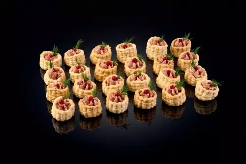 Домашний гусиный паштет в волованах