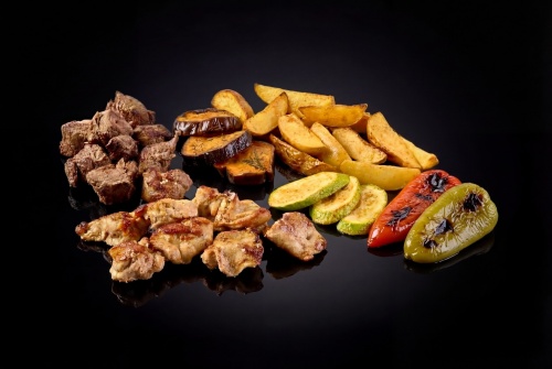 Шашлыки из баранины и курицы