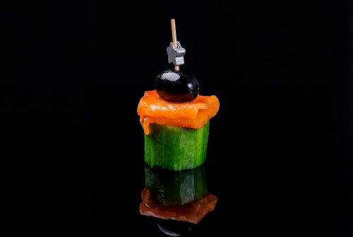 Набор канапе «Цезарь» и «Огурец с лососем», 40 шт - #3