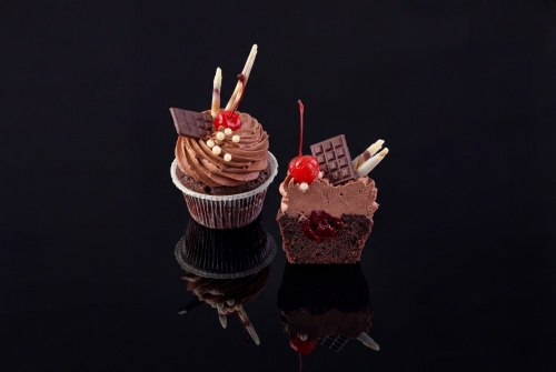 Набор капкейков «Шоколадных с вишней премиум», 6 шт - #2