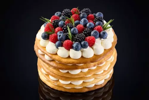 Торт «Молочная девочка»