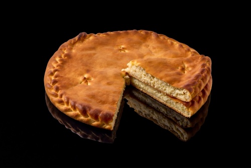 Осетинский пирог с картофелем и сыром