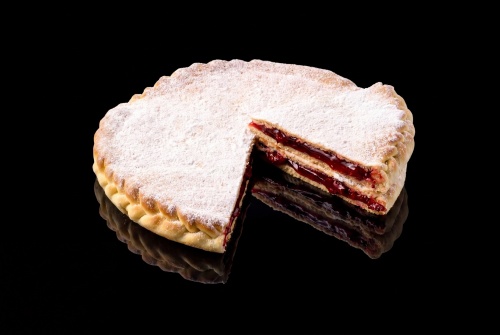 Осетинский пирог с вишней