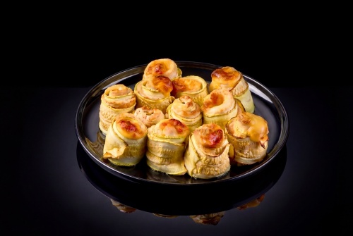 Куриные рулетики в цукини