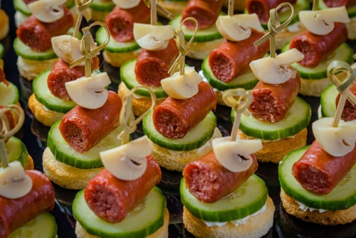 Канапе с охотничьими колбасками, 45 шт - #2