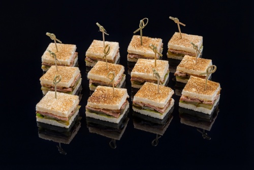 Сэндвичи с ростбифом