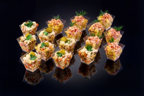 Веррины с салатами "оливье" и картофель с беконом", 16 шт