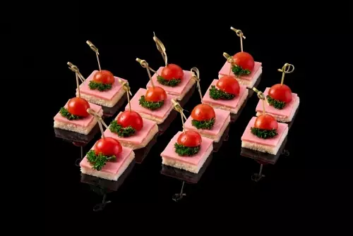 Канапе с ветчиной