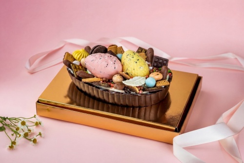 Среднее шоколадное яйцо «Яркие цветы» с оригинальной начинкой - #6