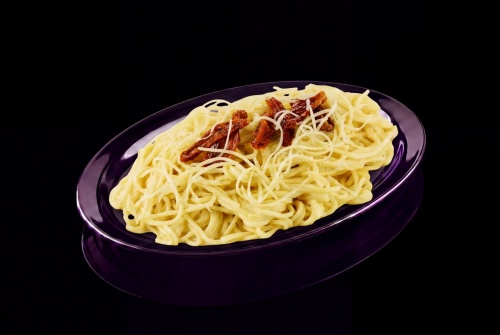 Спагетти со сливками и сыром