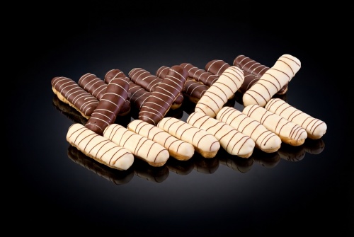 Эклеры "Самбука и Орех"