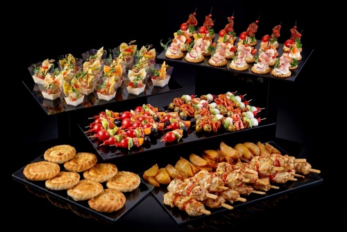 Фуршетный сет "Hungry Band", 90 шт (на 10-15 персон)