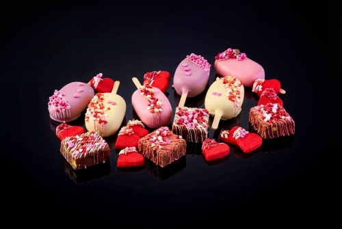 Набор десертов для влюбленных