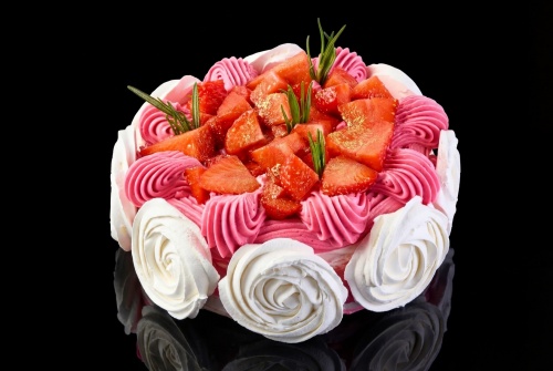 Торт "Анна Павлова" клубничная розочка