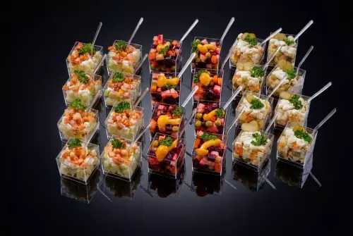 Веррины с салатами "оливье", "винегрет" и "картофельный с беконом", 24 шт