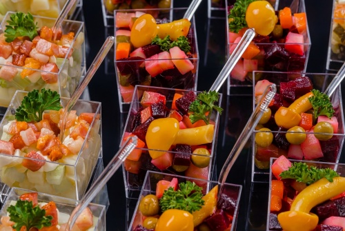 Веррины с салатами «оливье», «винегрет» и «картофельный с беконом», 24 шт - #6